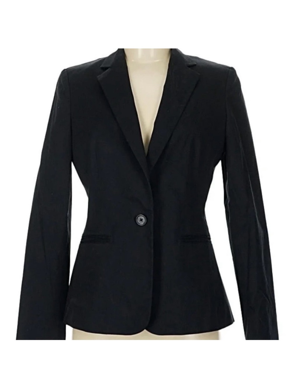 Banana Republic Women's Classic Black Single Button Blazer. Size: 2 Petite